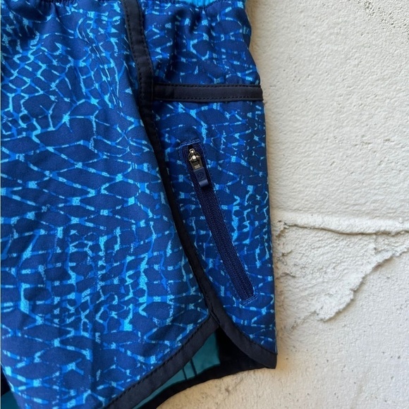 Lululemon Tracker Short III Samba Snake Kayak Blue Hero Blue / Kayak Blu… - Picture 4 of 6